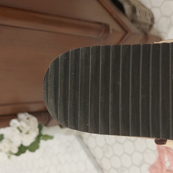 EUC Loeffler Randall Leather and Pony Hair Slides Sandals, made in Brazil size 6 - Picture 6 of 8